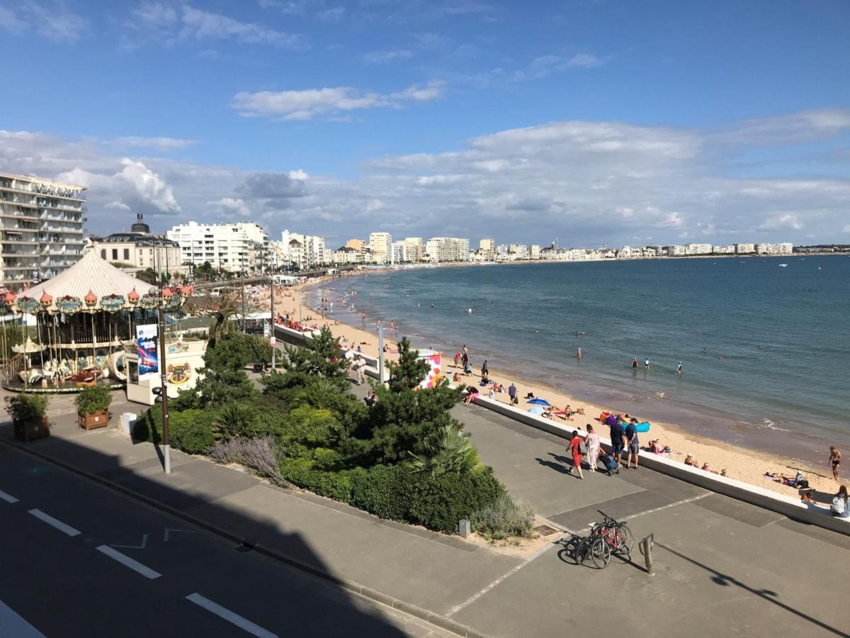 Appartement T2 Face Plage Avec Balcon, Cuisine Equipee Et Tv - Fr-1-92-908 Les Sables-dʼOlonne Exterior foto