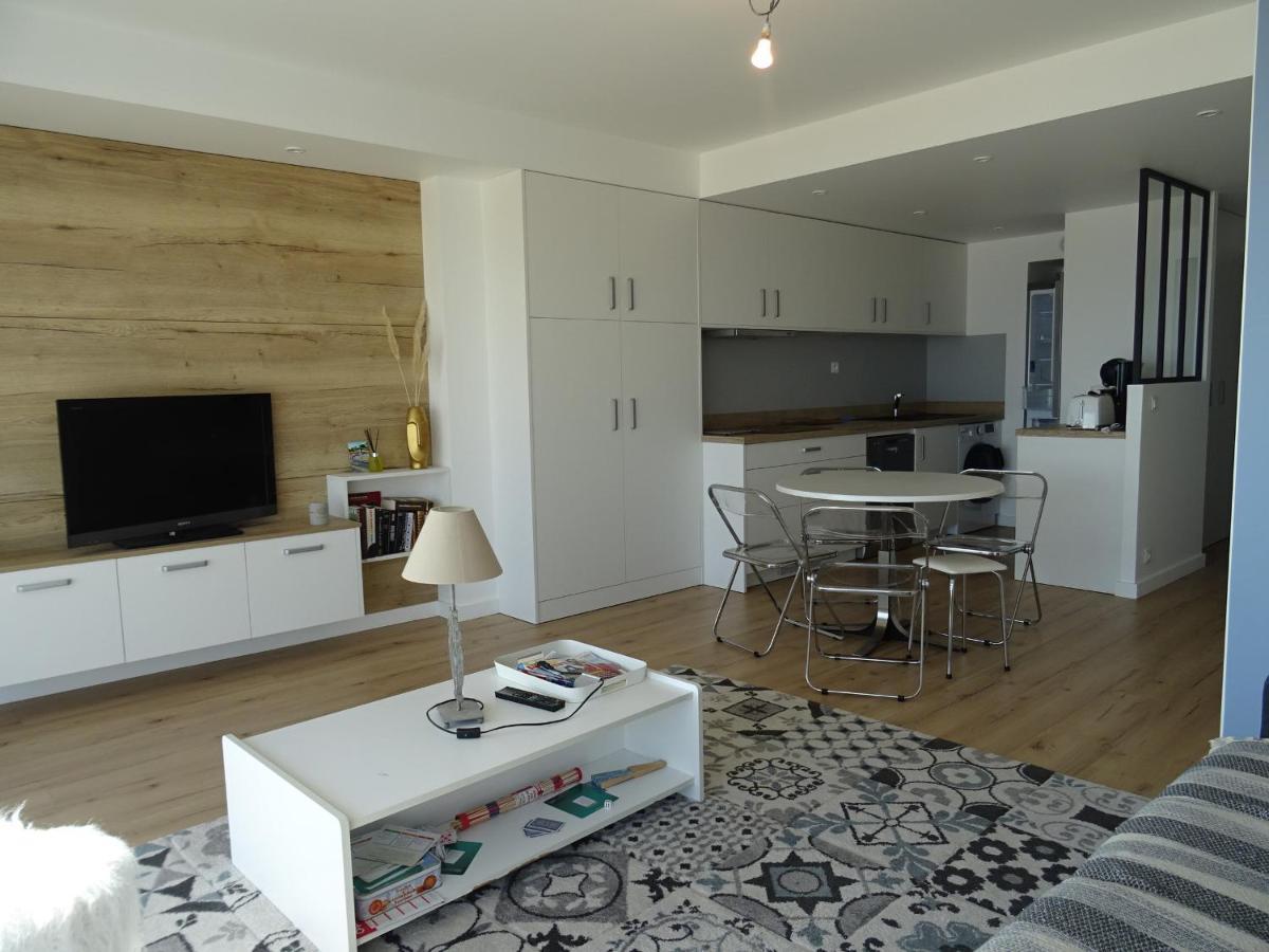 Appartement T2 Face Plage Avec Balcon, Cuisine Equipee Et Tv - Fr-1-92-908 Les Sables-dʼOlonne Exterior foto